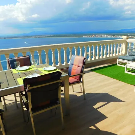Gmid Immo A228 Casa Unica Holiday home Roses