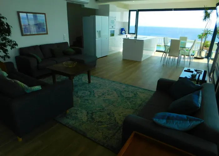 Gmid Immo A228 Casa Unica بيت للعطل *